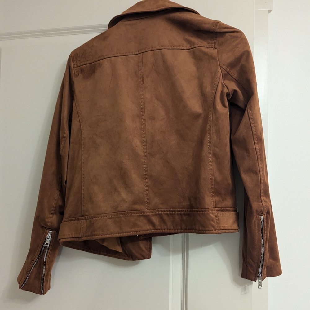 jacket - Picture 2 of 3